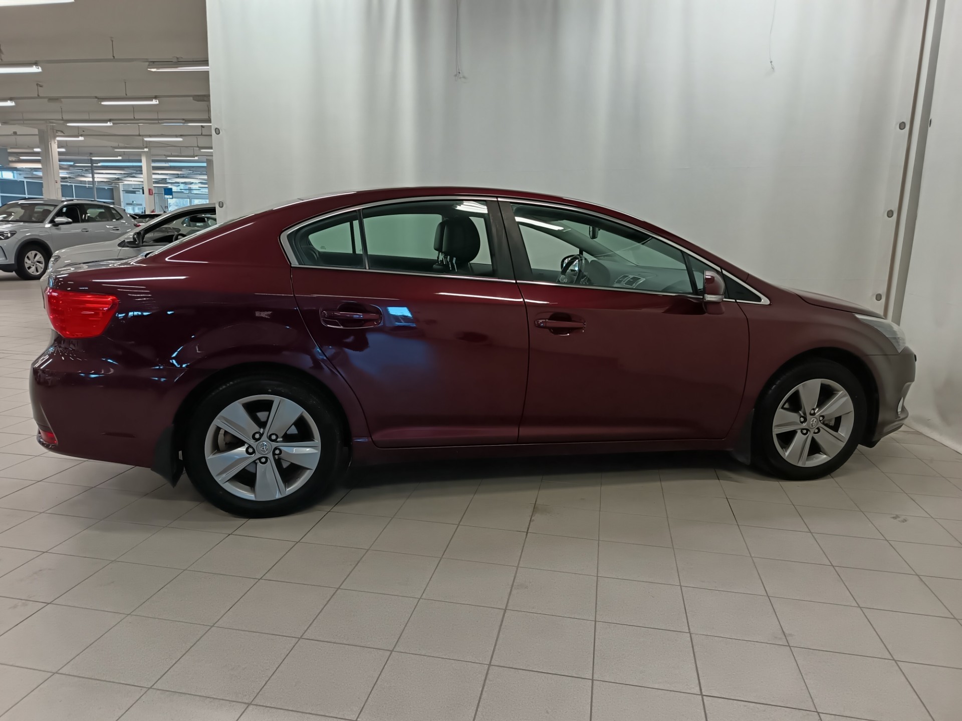 Toyota Avensis 2015, kuva 4/19