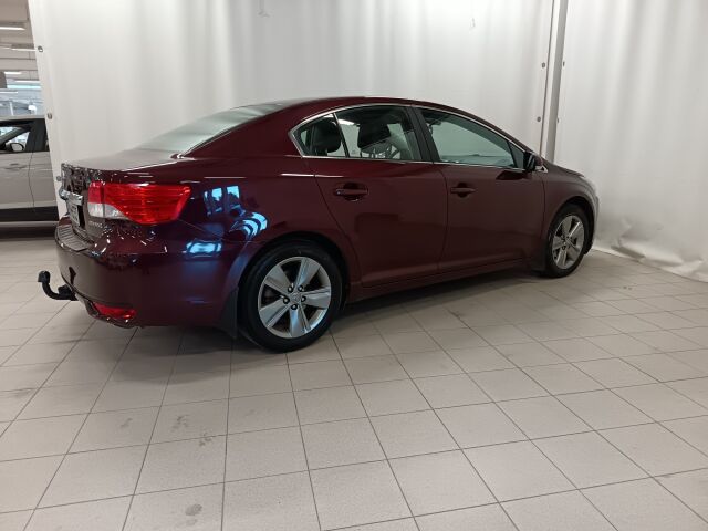 TOYOTA Avensis 2015 1,8 Valvematic Active Edition 4ov Multidrive S ** 1-om ikiliikkuja lapista**