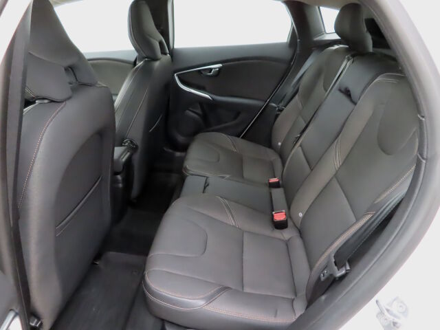 VOLVO V40 Cross Country 2016 D2 Business aut