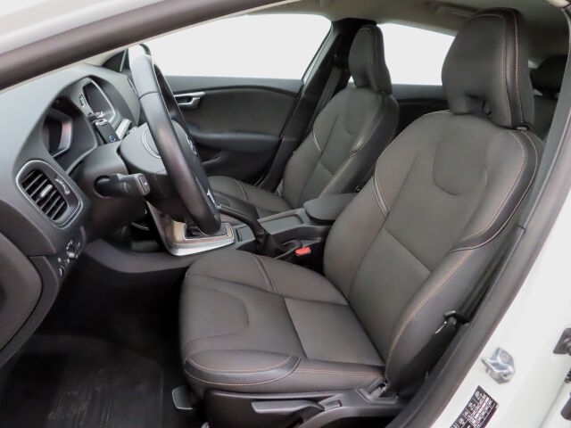 VOLVO V40 Cross Country 2016 D2 Business aut