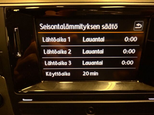 VOLKSWAGEN Golf 2016 Comfortline 1,2 TSI 81 kW (110 hv) DSG-automaatti.siisti Golf Sport istuimilla ja Webastolla