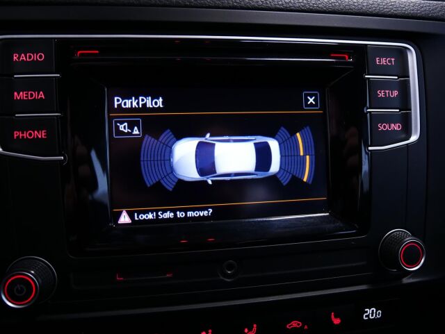 VOLKSWAGEN Jetta 2016 Comfort 1,4 TSI 92 kW (125 hv) DSG-automaatti
