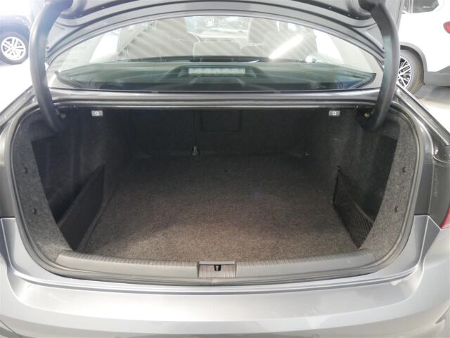 VOLKSWAGEN Jetta 2016 Comfort 1,4 TSI 92 kW (125 hv) DSG-automaatti