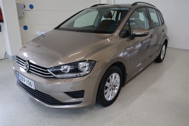 VOLKSWAGEN Golf Sportsvan 2016 Comfortline 1,2 TSI 81 kW (110 hv)