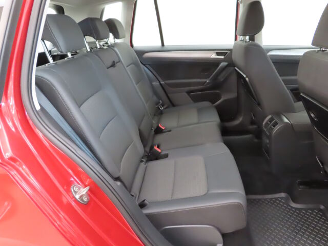 Volkswagen Golf Sportsvan 2016 Comfortline 1,2 TSI 81 kW (110 hv) DSG-automaatti