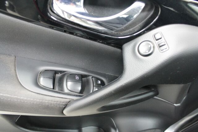 NISSAN Qashqai 2016 DIG-T 115 Acenta 2WD Xtronic E6 Safety Pack