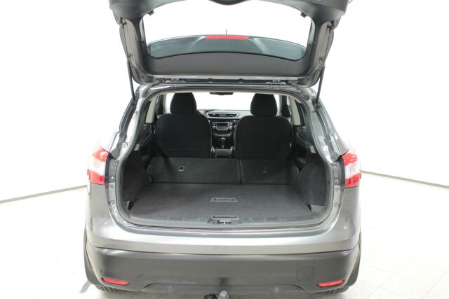 NISSAN Qashqai 2016 DIG-T 115 Acenta 2WD Xtronic E6 Safety Pack