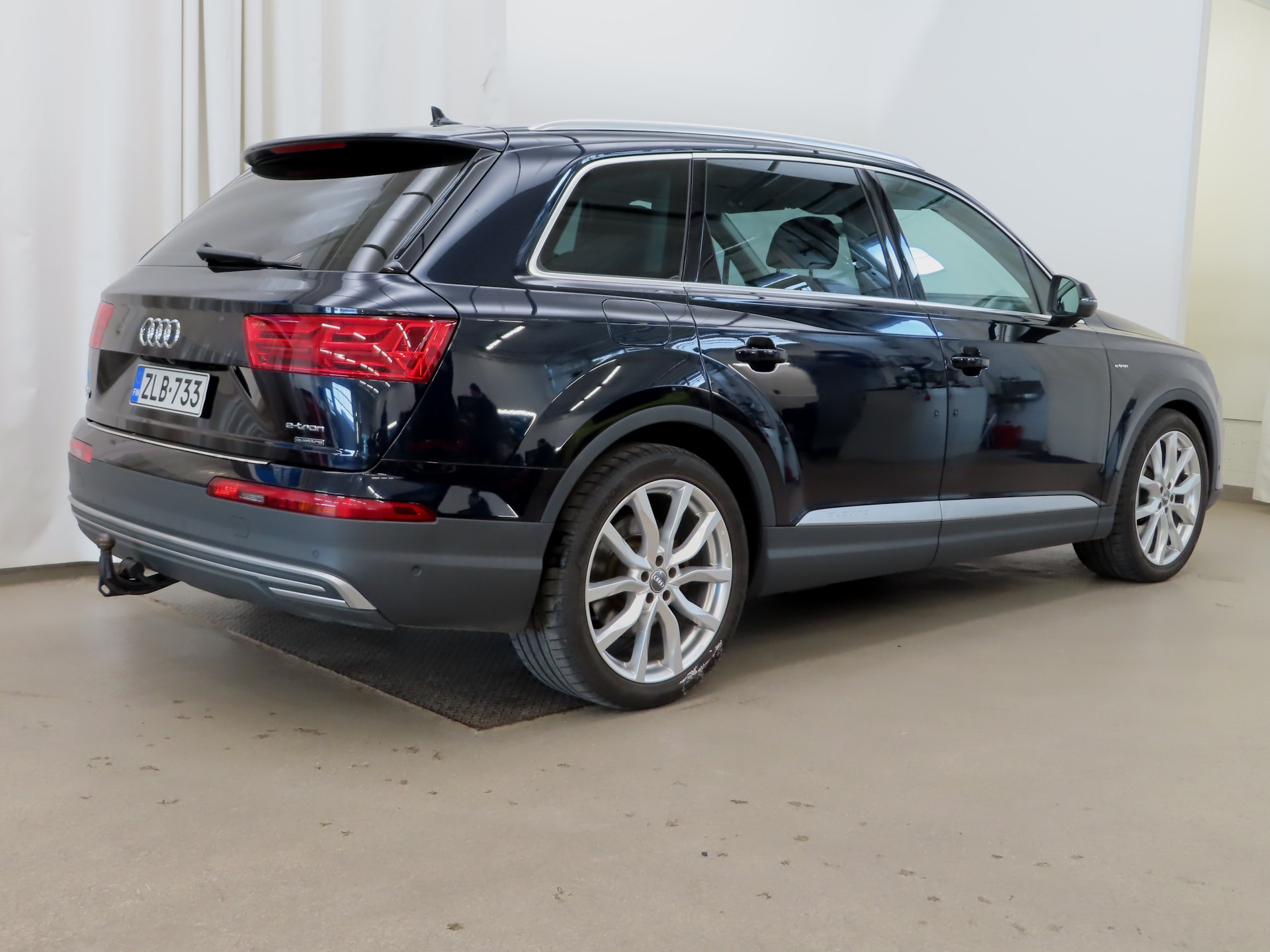 Audi Q7 2016, kuva 4/10