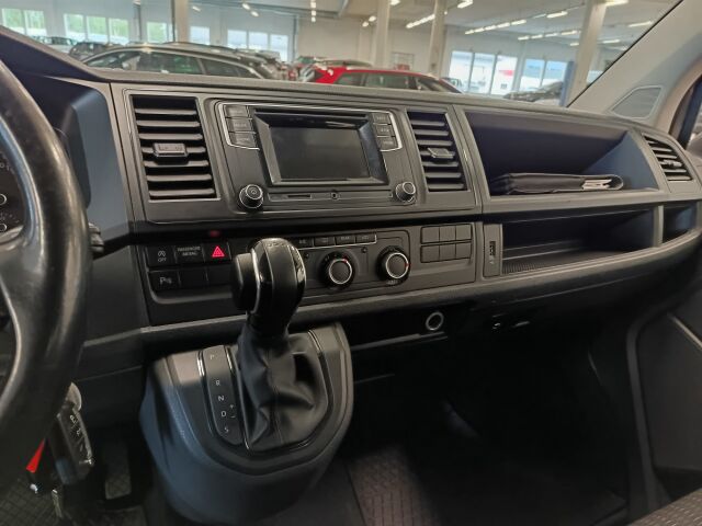 VOLKSWAGEN Caravelle 2016 Comfortline pitkä 2,0 TDI 110 kW DSG
