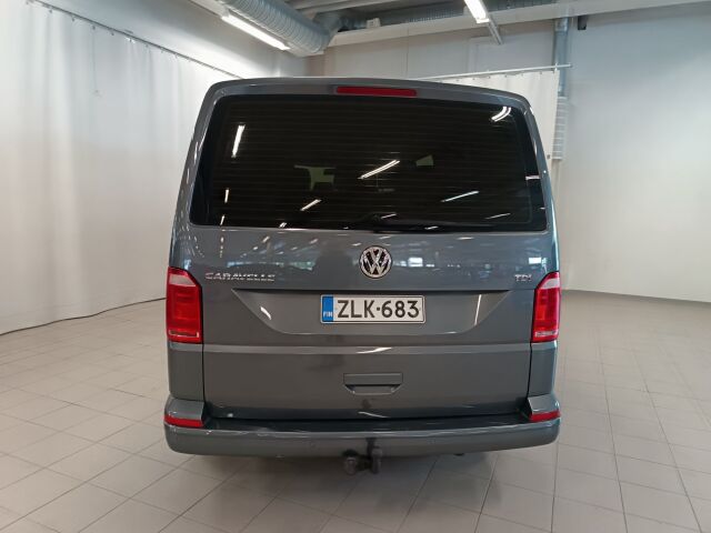 VOLKSWAGEN Caravelle 2016 Comfortline pitkä 2,0 TDI 110 kW DSG