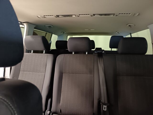 VOLKSWAGEN Caravelle 2016 Comfortline pitkä 2,0 TDI 110 kW DSG