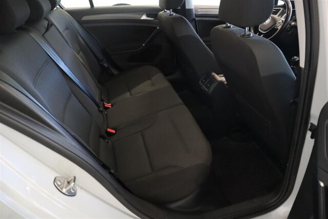 Volkswagen Golf 2017 Comfortline 1,0 TSI 81 kW (110 hv)