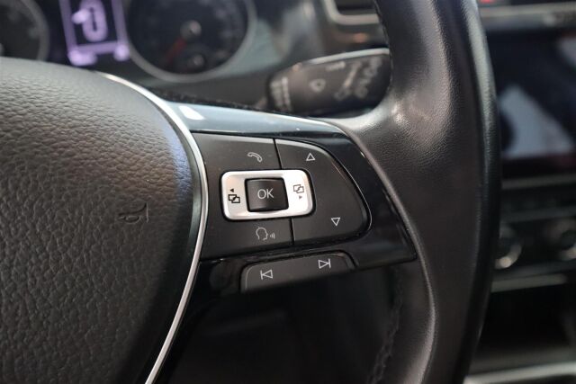 Volkswagen Golf 2017 Comfortline 1,0 TSI 81 kW (110 hv)