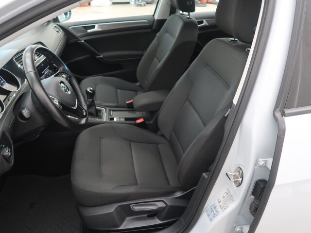 Volkswagen Golf 2017 Comfortline 1,0 TSI 81 kW (110 hv)