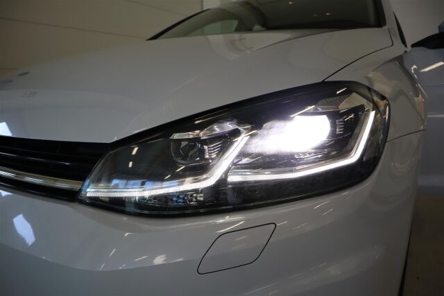 Volkswagen Golf 2017 Comfortline 1,0 TSI 81 kW (110 hv)