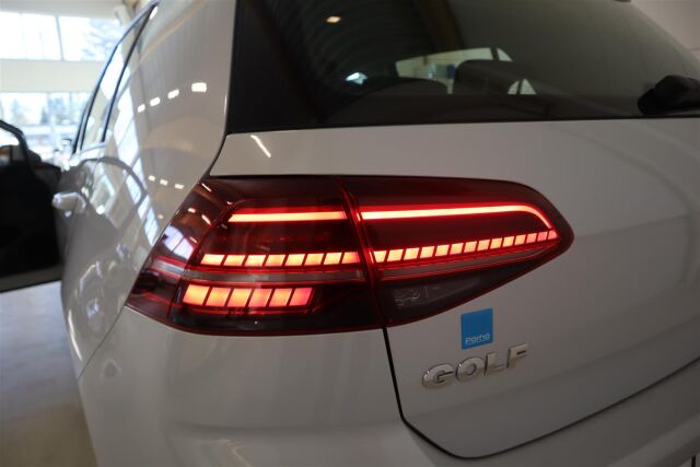 Volkswagen Golf 2017 Comfortline 1,0 TSI 81 kW (110 hv)