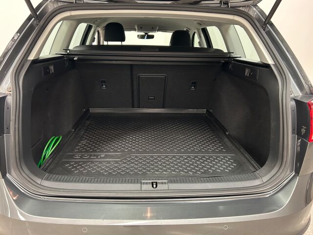 VOLKSWAGEN Golf 2017 Variant Alltrack 2,0 TDI 135 kW (184 hv) 4MOTION DSG-automaatti