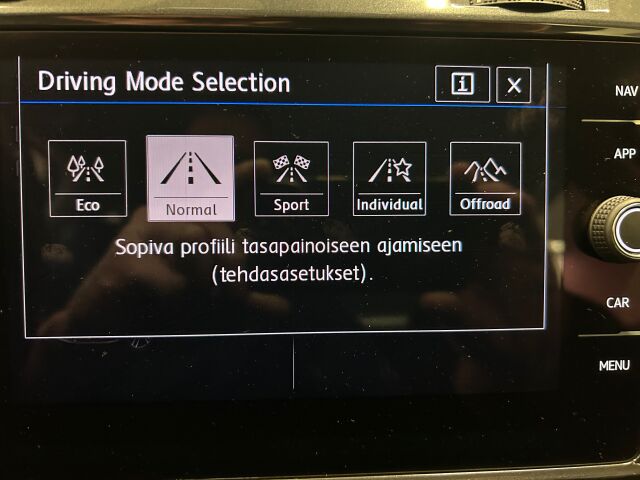 VOLKSWAGEN Golf 2017 Variant Alltrack 2,0 TDI 135 kW (184 hv) 4MOTION DSG-automaatti