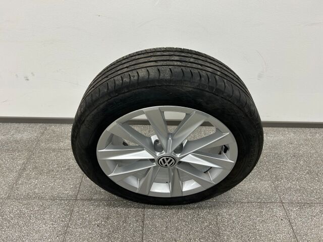 VOLKSWAGEN Golf 2017 Variant Alltrack 2,0 TDI 135 kW (184 hv) 4MOTION DSG-automaatti