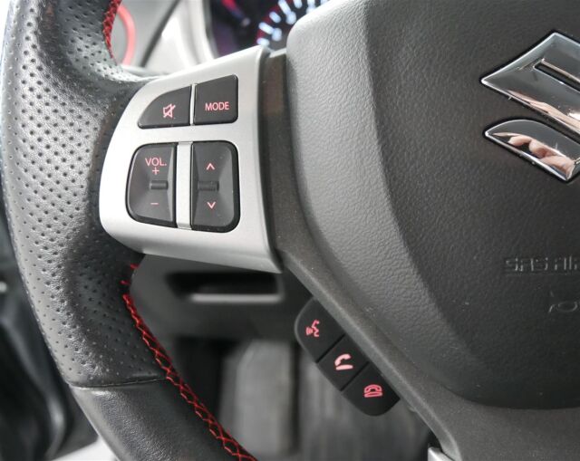 SUZUKI Vitara 2017 1,4 BOOSTERJET 4WD S 6MT, 1-omisteinen, todella vähän ajettu hieno yksilö!