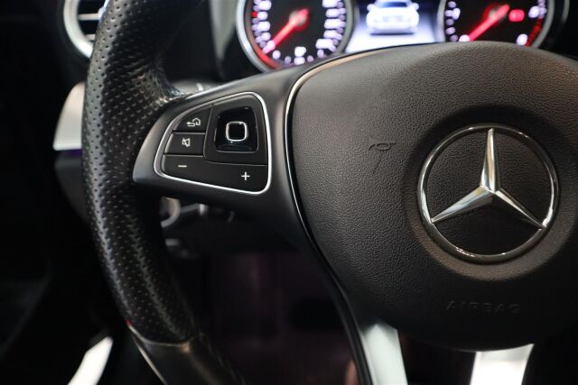 MERCEDES-BENZ E 2017 200 d T A Premium Business