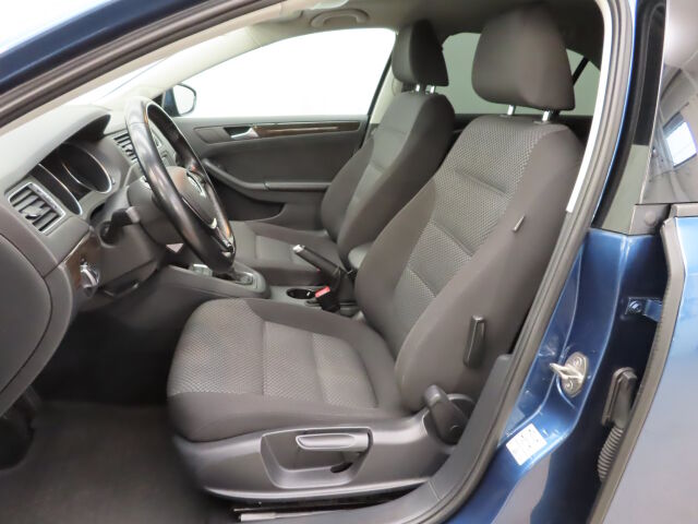 Volkswagen Jetta 2017 Luxline 1,4 TSI 92 kW (125 hv) DSG-automaatti