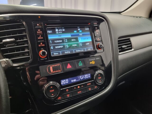 MITSUBISHI Outlander 2017 2,0 MIVEC Intense CVT 4WD 5P