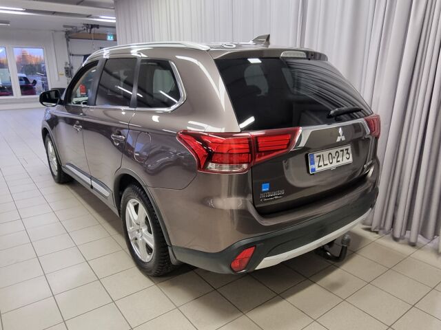 MITSUBISHI Outlander 2017 2,0 MIVEC Intense CVT 4WD 5P