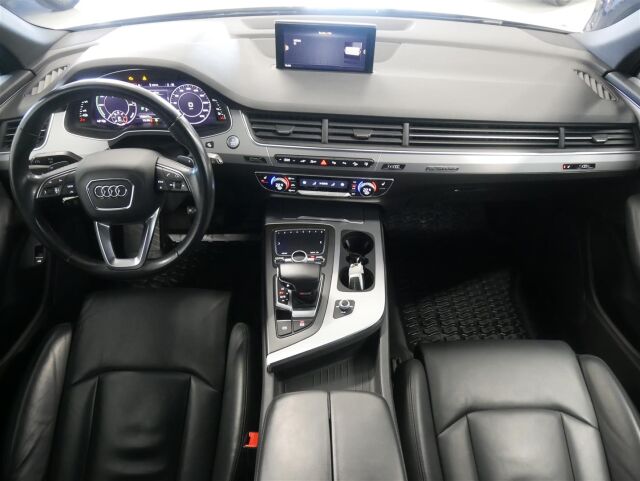 AUDI Q7 2017 Business 3,0 V6 TDI e-tron quattro tiptronic