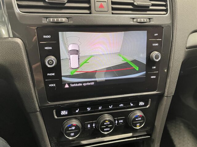 VOLKSWAGEN Golf 2018 Comfortline 1,5 TSI EVO 96 kW (130 hv) BLUEMOTION DSG-aut. Football Edition