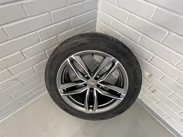 AUDI Q7 2018 S line Business Edition 3,0 V6 TDI e-tron quattro tiptronic