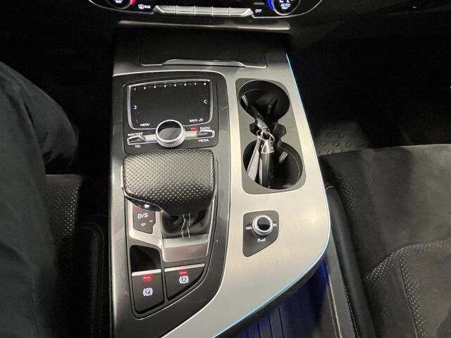 AUDI Q7 2018 S line Business Edition 3,0 V6 TDI e-tron quattro tiptronic