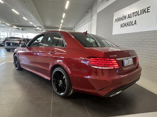 MERCEDES-BENZ E 2016 220 BlueTec 4Matic A Business AMG