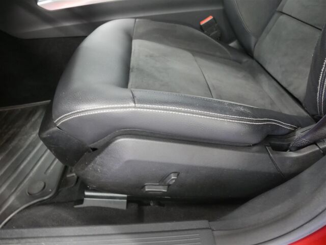 MERCEDES-BENZ E 2016 220 BlueTec 4Matic A Business