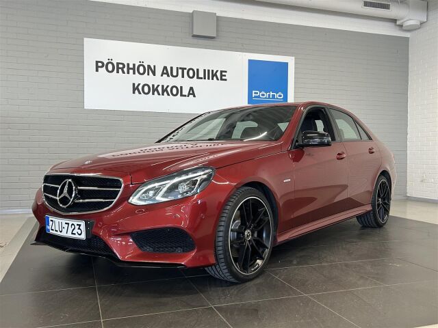 MERCEDES-BENZ E 2016 220 BlueTec 4Matic A Business AMG