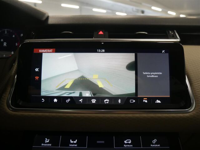 LAND ROVER Range Rover Velar 2018 D300 3,0 V6 diesel R-Dynamic SE