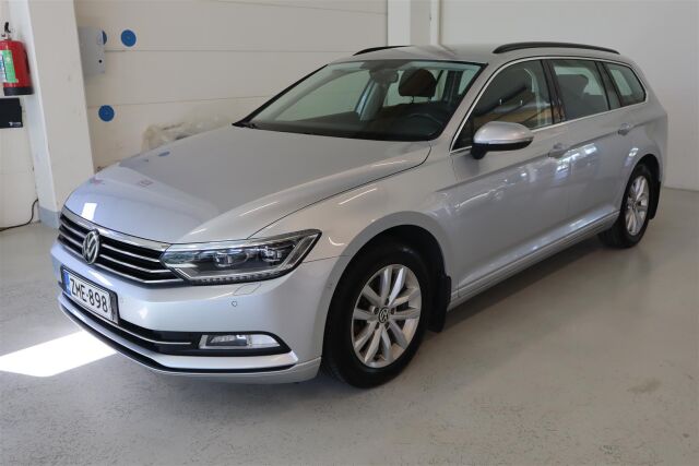 VOLKSWAGEN Passat 2018 Variant Comfortline 2,0 TDI 110 kW (150 hv) DSG-automaatti