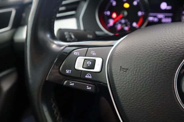 VOLKSWAGEN Passat 2018 Variant Comfortline 2,0 TDI 110 kW (150 hv) DSG-automaatti