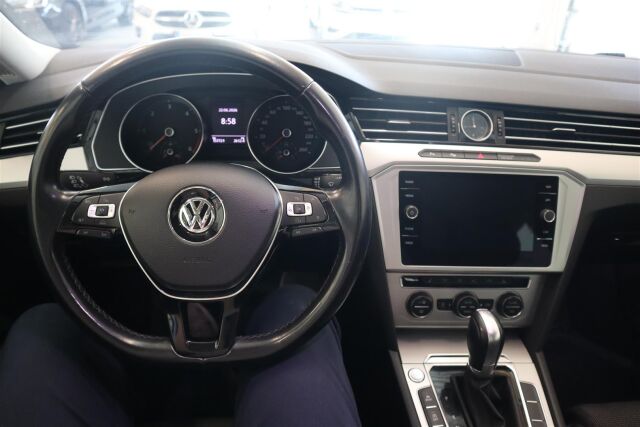 VOLKSWAGEN Passat 2018 Variant Comfortline 2,0 TDI 110 kW (150 hv) DSG-automaatti