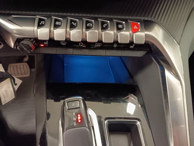 PEUGEOT 5008 2018 Active BlueHDi 130 EAT8-automaatti