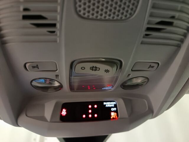 PEUGEOT 5008 2018 Active BlueHDi 130 EAT8-automaatti