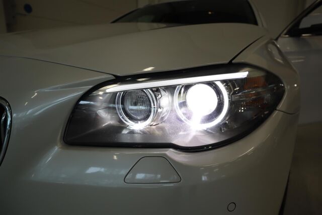 BMW 520 2015 F11 Touring 520d A xDrive Business Exclusive Edition