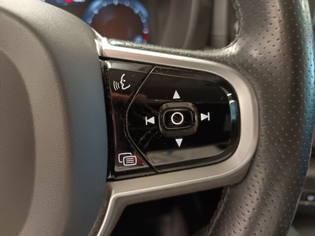 VOLVO XC60 2019 D4 AWD Inscription aut