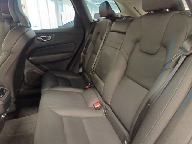 VOLVO XC60 2019 D4 AWD Inscription aut