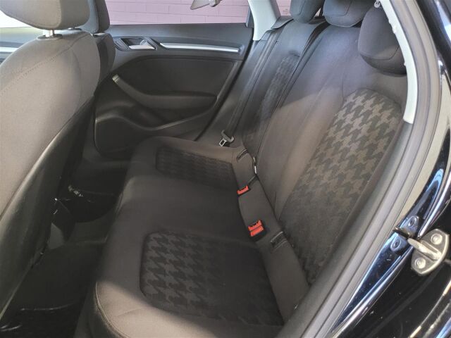 AUDI A3 2015 Sportback Business 1,4 TFSI e-tron S tronic