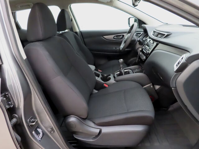 Nissan Qashqai 2020 DIG-T 140 Visia 2WD 6MT