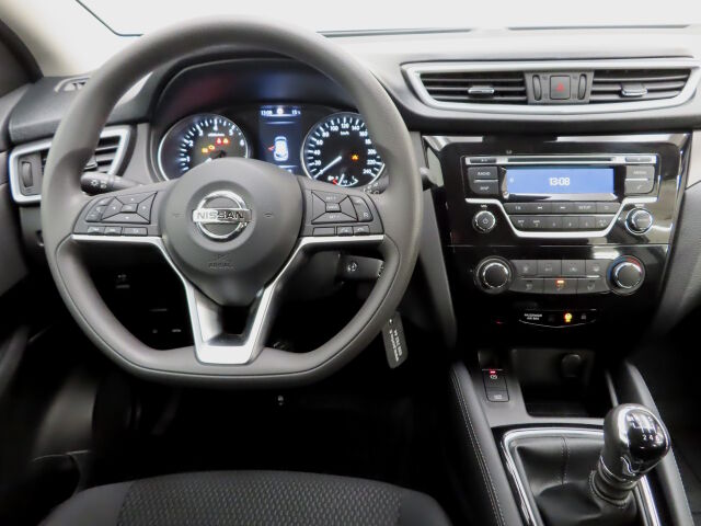 Nissan Qashqai 2020 DIG-T 140 Visia 2WD 6MT