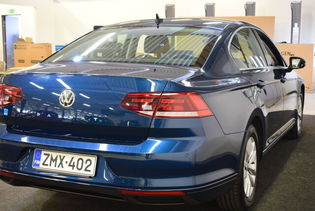 VOLKSWAGEN Passat 2020 Sedan 1,5 TSI EVO 110 kW DSG-automaatti * Hieno yksilö*