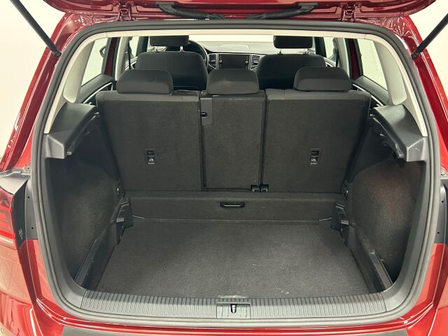 VOLKSWAGEN Golf Sportsvan 2020 Limited 1,5 TSI EVO 110 kW DSG-automaatti
