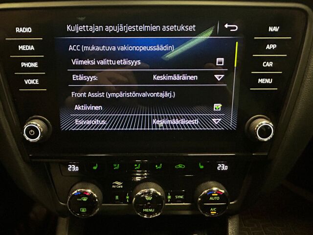 SKODA Octavia 2020 Combi 2,0 TDI 184 4x4 Scout BusinessLine DSG Autom.